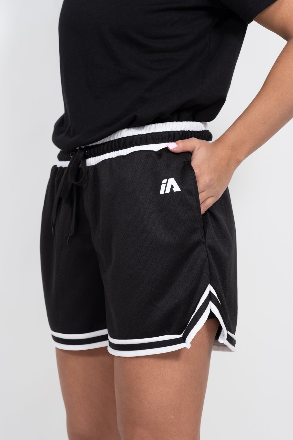 iAthletic Casual Basketball Shorts Women's - Black/White
